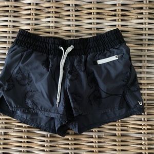Women’s Vuori shorts